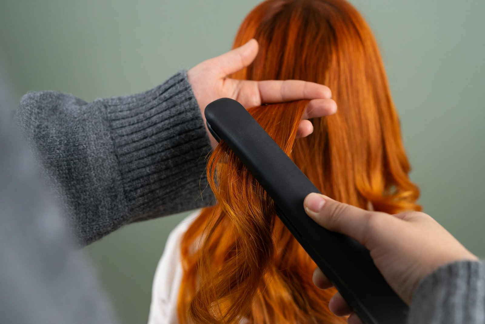 Choosing the right hair straightener for your hair