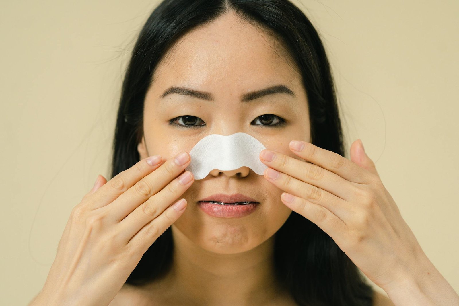 Bioré Original Blackhead Remover Strips, Deep Cleansing Nose Strips With Instant Pore Unclogging, Features C-Bond Technology, Oil-Free, Non-Comedogenic Use, 14 Count