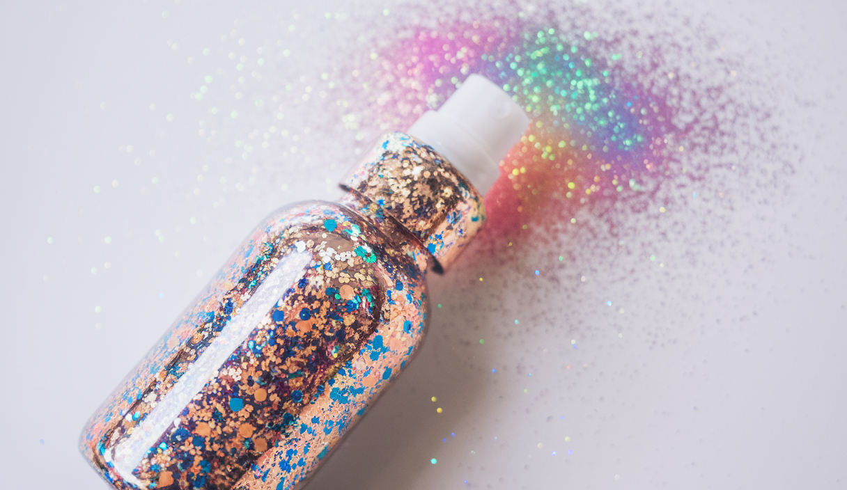 Hair and Body Glitter Spray, 1PC Glint-Rainbow Glitter Hairspray Dry Powder Makeup for Clothes, Festival Rave Prom Loose Sparkle Powder,Holographic Ultra Fine Resin Glitters for Crafts (Glint-Rainbow)