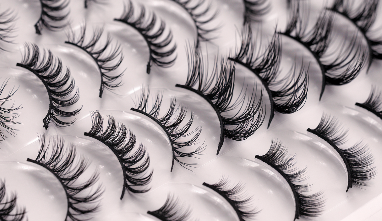 Natural Lash Clusters Spiky Eyelash Extensions Wispy Individual Lashes Manga Eyelash Individuals 120 Pcs CC-Curly Cluster Eyelash Extensions 10-16MM Mixed DIY Lash Extensions by Mavphnee
