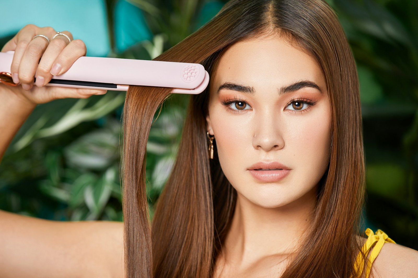 50 Hair Styling Tools to Create Beautiful Curls, Waves, and Straight Looks