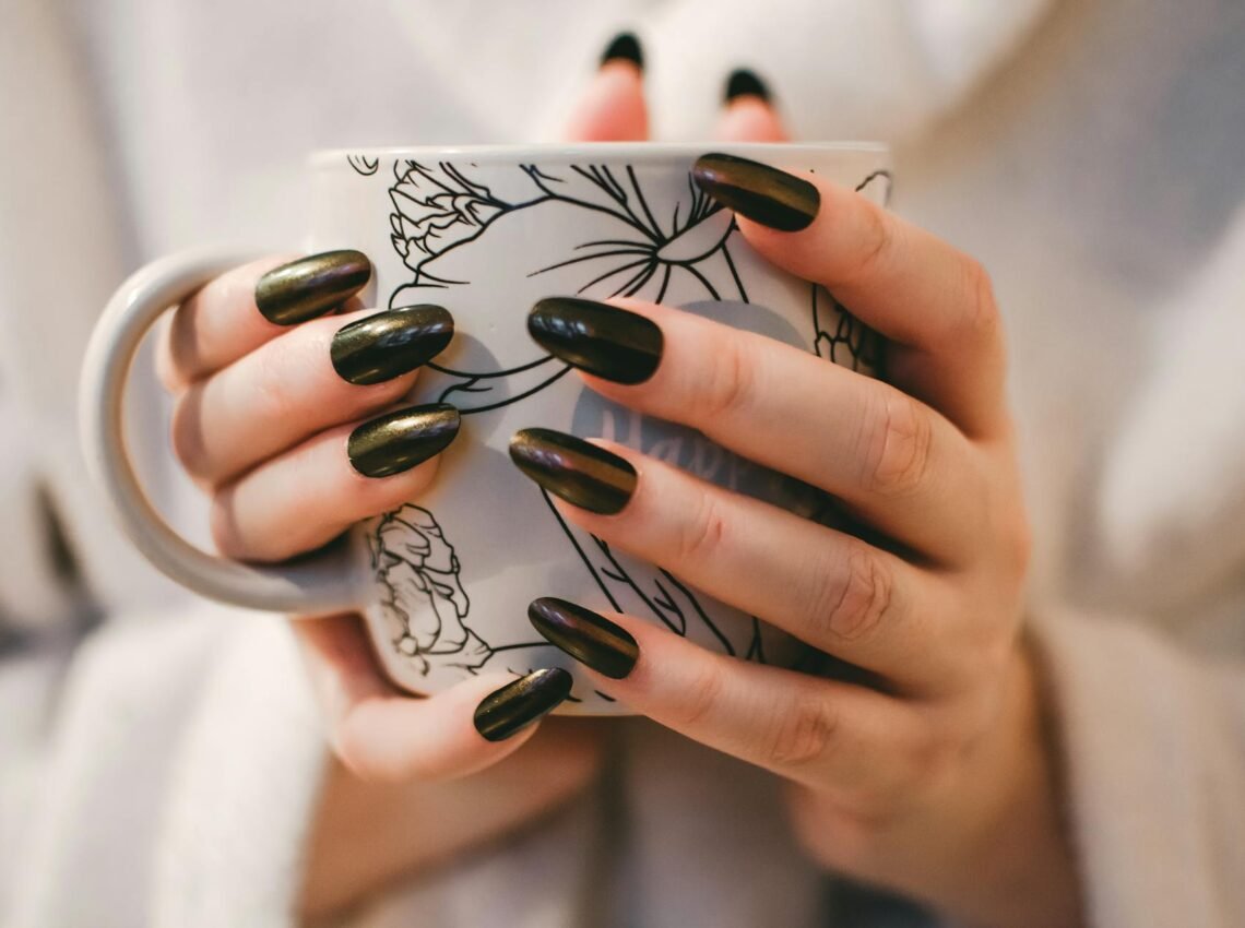 10 Ways For Achieving perfect nails